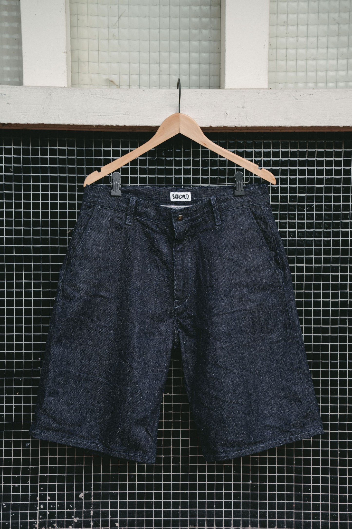 DENIM SHORT